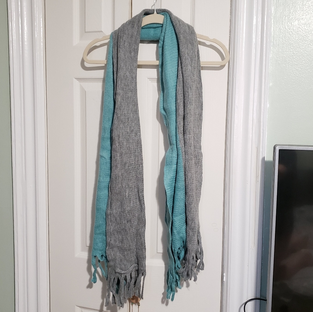 Teal & Grey knit scarf